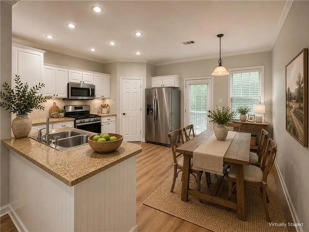 3 bed, 3.5 bath, 1596 sqft, $1,900 — Photo 3