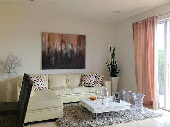 4th image of 75-5608 31 Hienaloli Rd #31