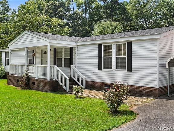 5th image of 128 Reynolds Cir