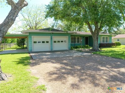 833 State Highway 172, Ganado, TX, 77962