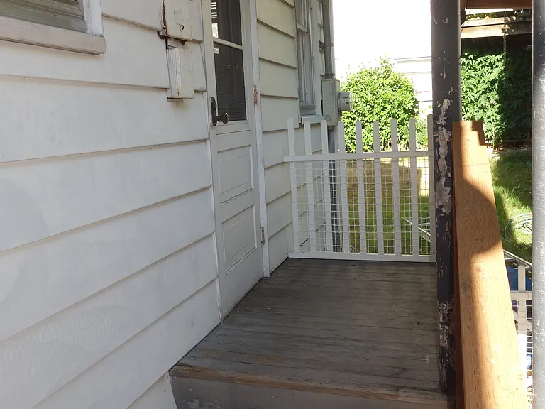 2312 Minor Ave E #A — Photo 31