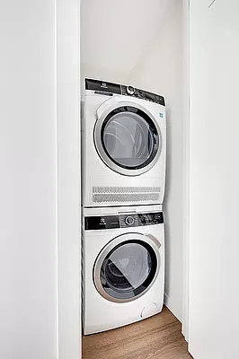 Rented by Dallien Realty Limited Liability Company | media 29