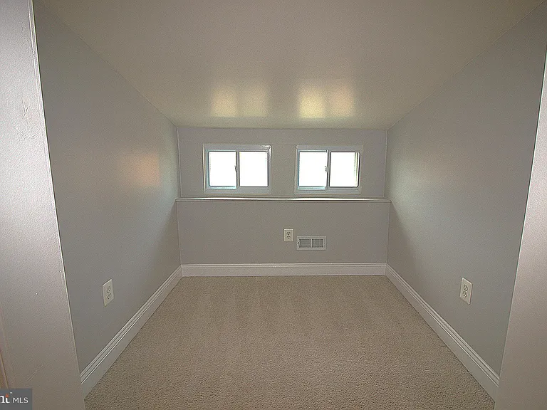 2919 Ritchie Ave — Photo 22