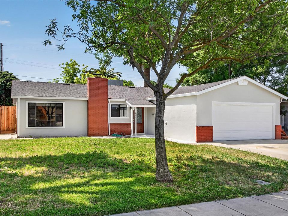 1st image of 222 Pereira Ave