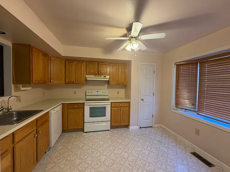 1200 Fredrick Blvd — Photo 3