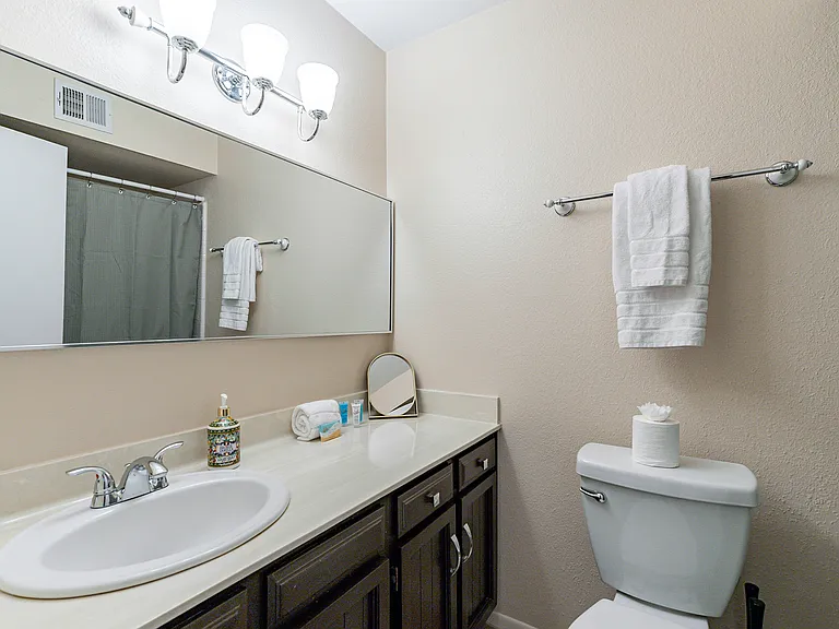 3911 W Desert Cove Ave — Photo 7