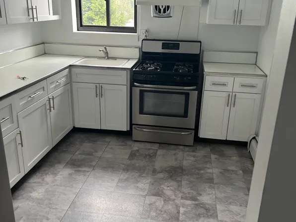 (undisclosed Address), Carle Place, NY 11514