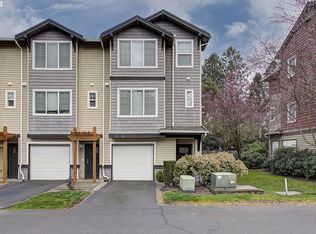 10521 NE Cedar Falls Loop, Hillsboro, OR