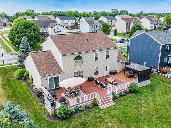 3rd image of 102 Yukon Dr