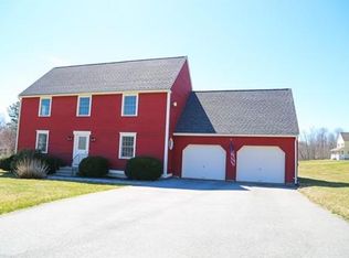 9 Denfield Rd, Charlton, MA 01507