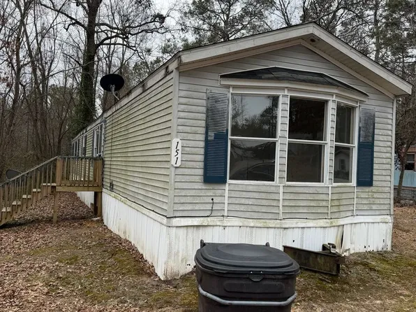 Cimarron Mobile Home Park, 43 Cimarron Dr #C151, Spring Lake, NC 28390