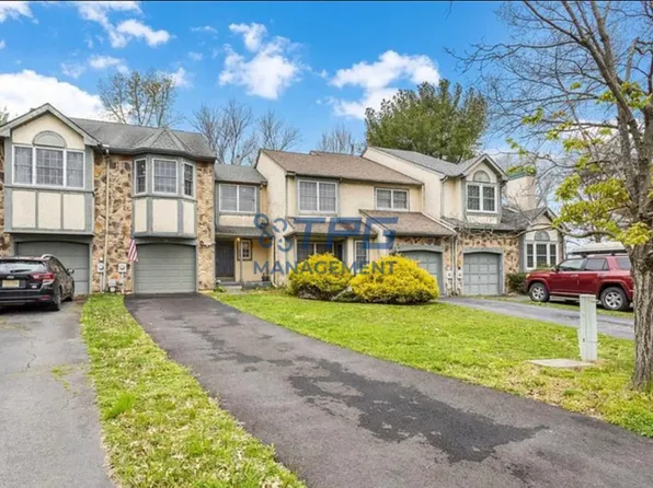 43 Dorchester Dr, East Brunswick, NJ 08816