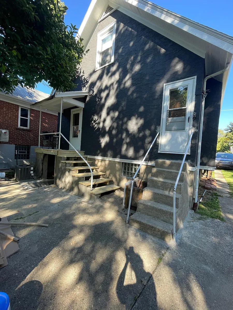 Building Photo - 4663 McNeil Ave