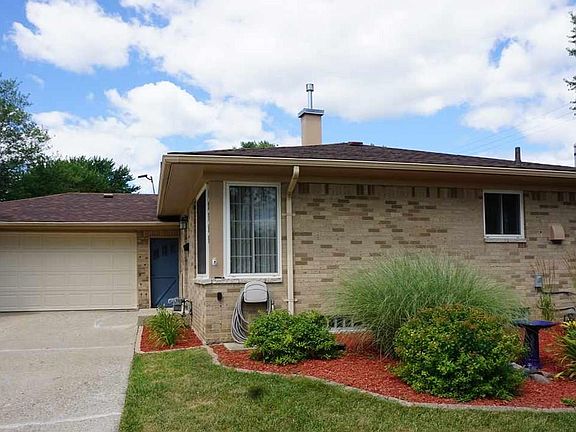 2nd image of 12355 Wheaton Dr