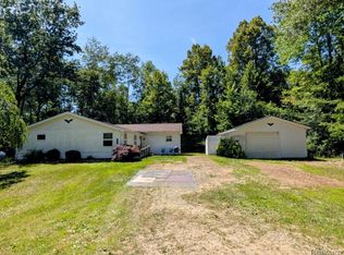 6639 Welch Rd, Port Austin, MI 48467