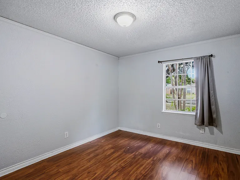 1518 Camelia Dr — Photo 18