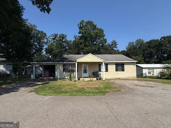 105 Bennett Dr, Gainesville, GA 30501