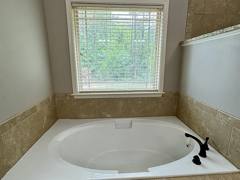 139 Fishers Mill Dr — Photo 35