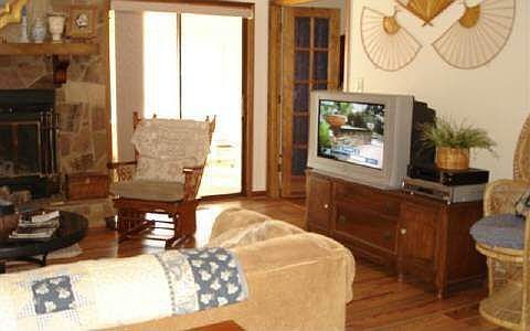 2nd image of 206 Old Plantation Trl