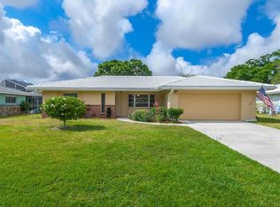 3367 Sheffield Cir, Sarasota, FL 34239