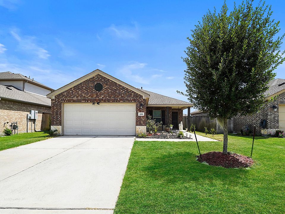1st image of 21058 Wenze Ln
