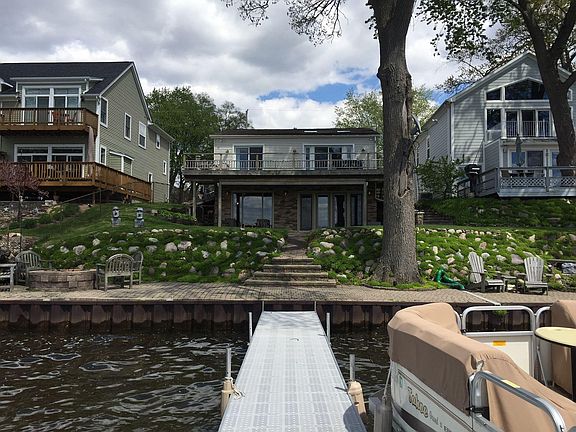 4th image of 45 Danforth Dr