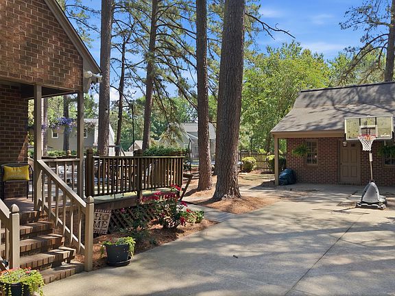 5th image of 3509 Chelsea Drive