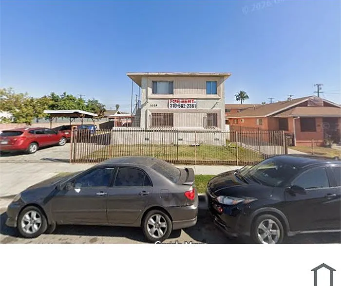 2 bed, 1.0 bath, $2,500 — Photo 4