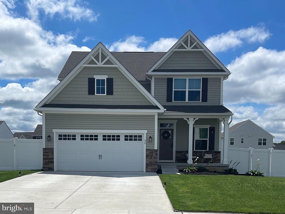 1st image of 20 Presley Way