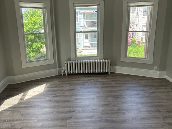52 Howe St APT 2, Lewiston, ME 04240