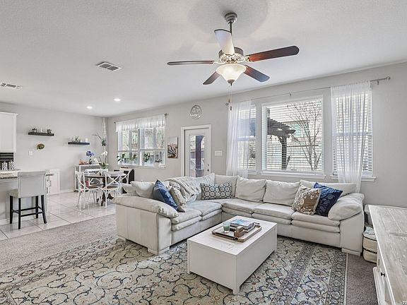 2nd image of 21530 Arroyo Frio