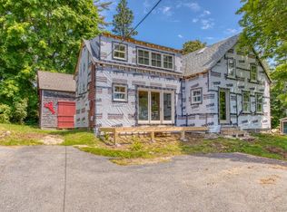 19 Williams St, Boothbay Harbor, ME 04538