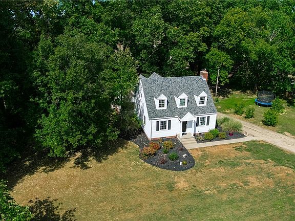 2nd image of 1202 County Road 1356
