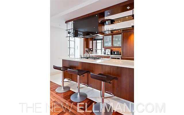 Rented by Douglas Elliman | media 19