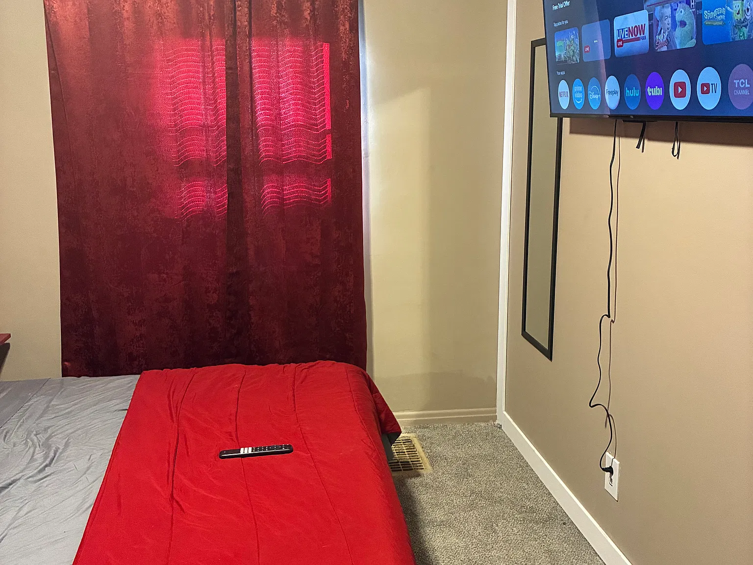 4 bed, 1451 sqft, $1,600 — Photo 3