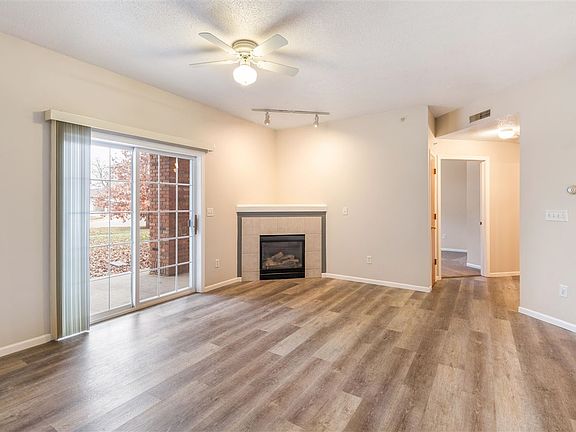 2nd image of 2825 Triple Crown Ln Unit 1