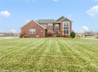 1283 Cedar Meadows Dr, White Lake, MI 48383