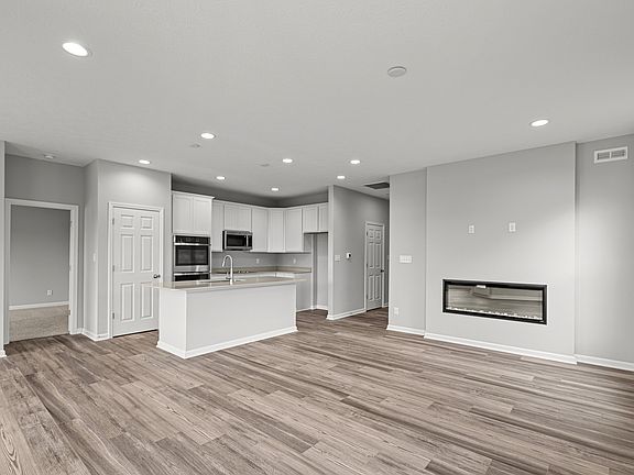 5th image of 10627 Maidenhair Dr