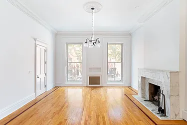 Rented by Engel and Völkers Brownstone Brooklyn