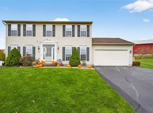 106 Charlies Pl, Chittenango, NY 13037