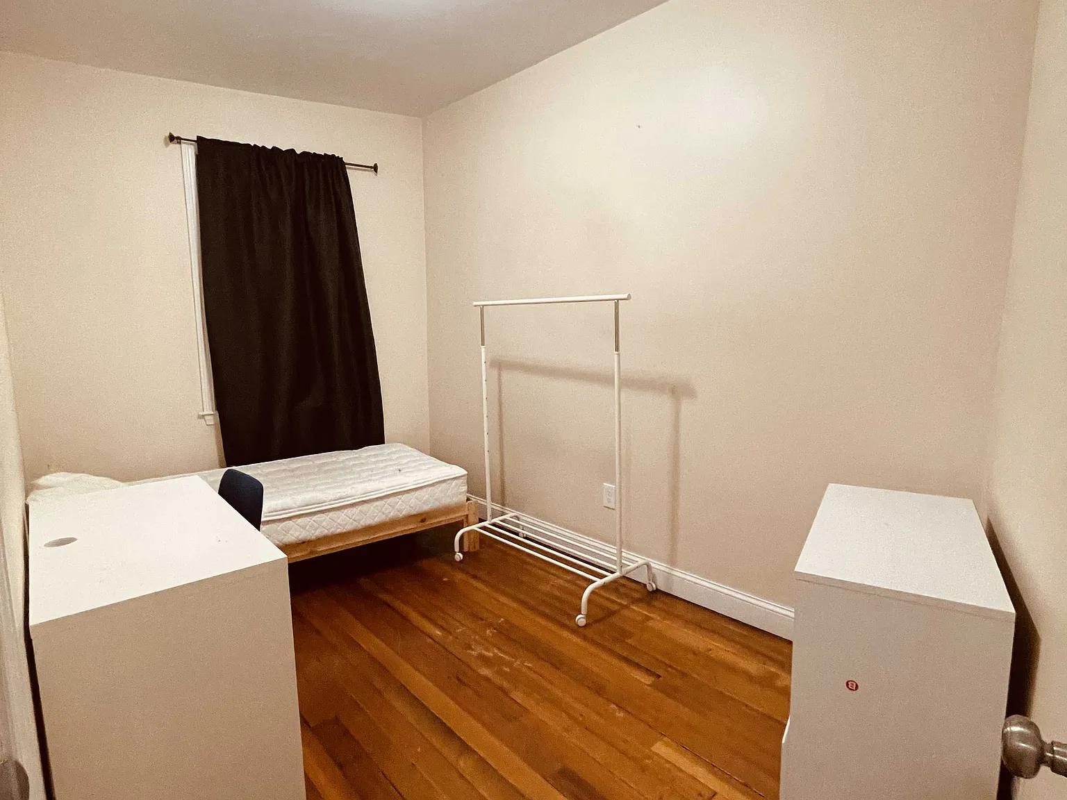 3 bed, $2,600 — Photo 3