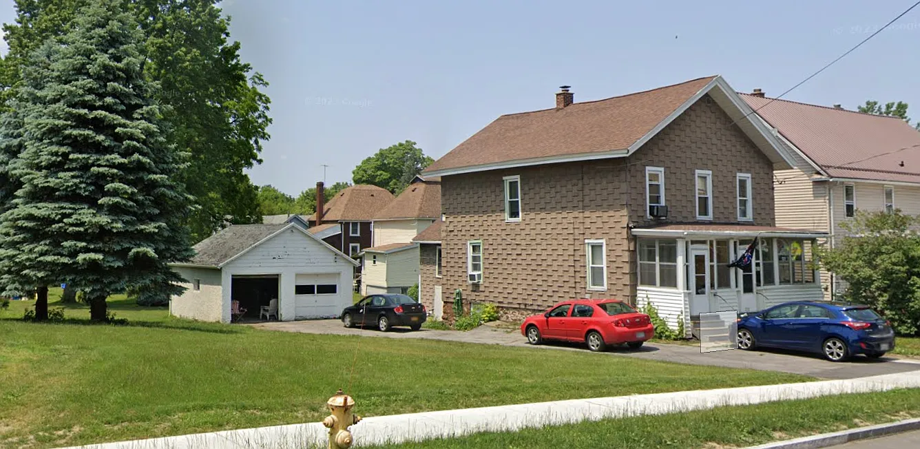 120 Harvester Avenue - 2 — Photo 4
