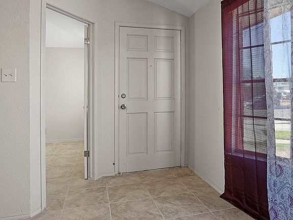 5th image of 10200 Silver Strand Pl