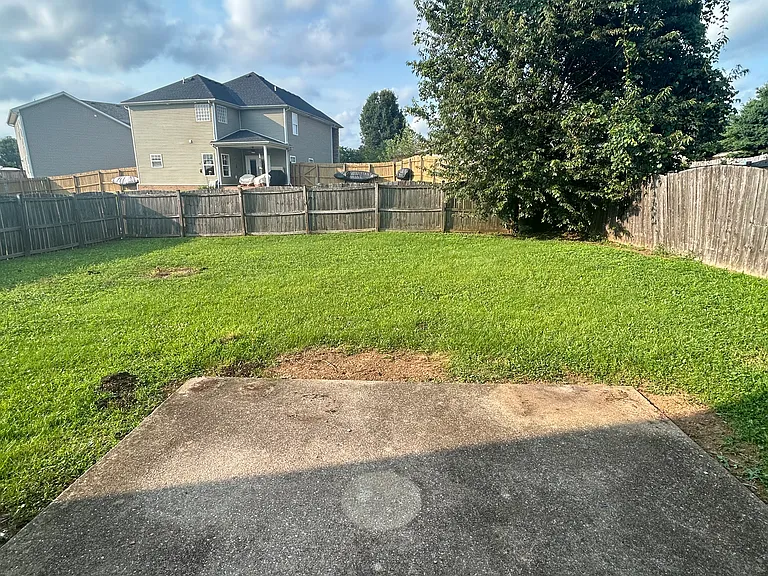182 Pavilion Dr — Photo 33