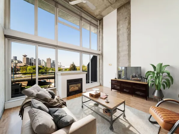 289 Alexander St #431, Vancouver, BC V6A 4H6