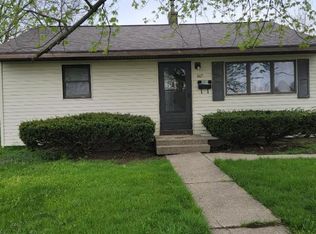 607 Flintridge Dr, Fairborn, OH 45324