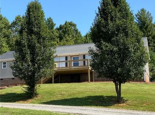 2369 Rockford Rd, Dobson, NC 27017