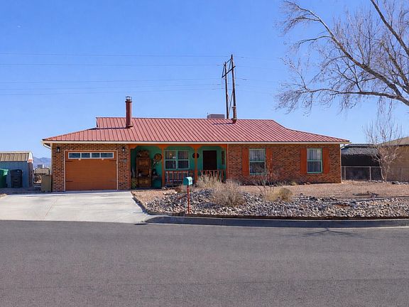 2nd image of 1780 Carin Ct SE