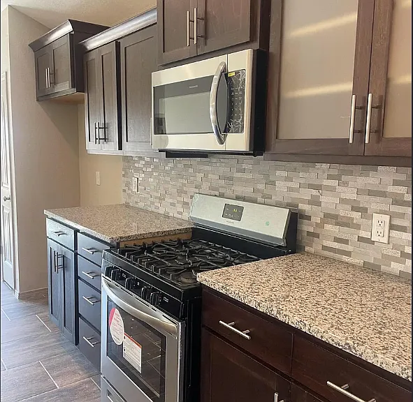 12817 Col Charles Branson Dr — Photo 3