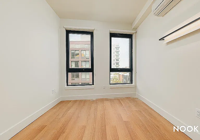 130 Hope St #524 — Photo 5